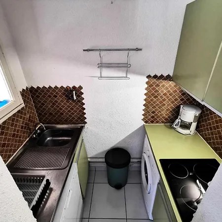 Les Aigues Marines - 3 Pieces Pour 7 Personnes Avec Wifi Face A La A Port En Rez De Chaussee. Ref: 1am_102 Mae-5854 Apartment
