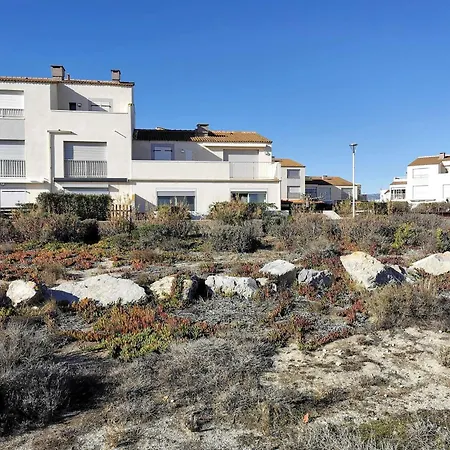 Les Aigues Marines - 3 Pieces Pour 7 Personnes Avec Wifi Face A La A Port En Rez De Chaussee. Ref: 1am_102 Mae-5854 Apartmán *