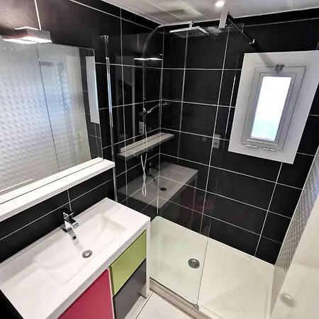 Apartmán Les Aigues Marines - 3 Pieces Pour 7 Personnes Avec Wifi Face A La A Port En Rez De Chaussee. Ref: 1am_102 Mae-5854